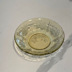 Federal Glass Sharon Amber bowl, 6 "